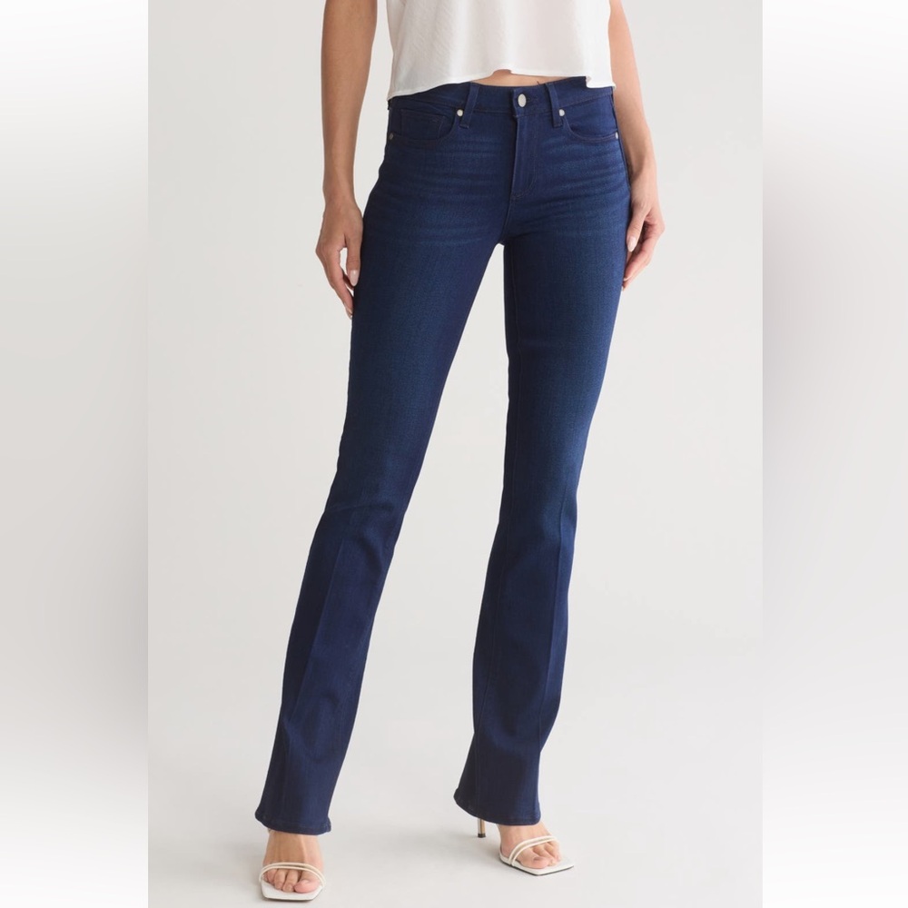 PAIGE Manhattan Bootcut Jeans